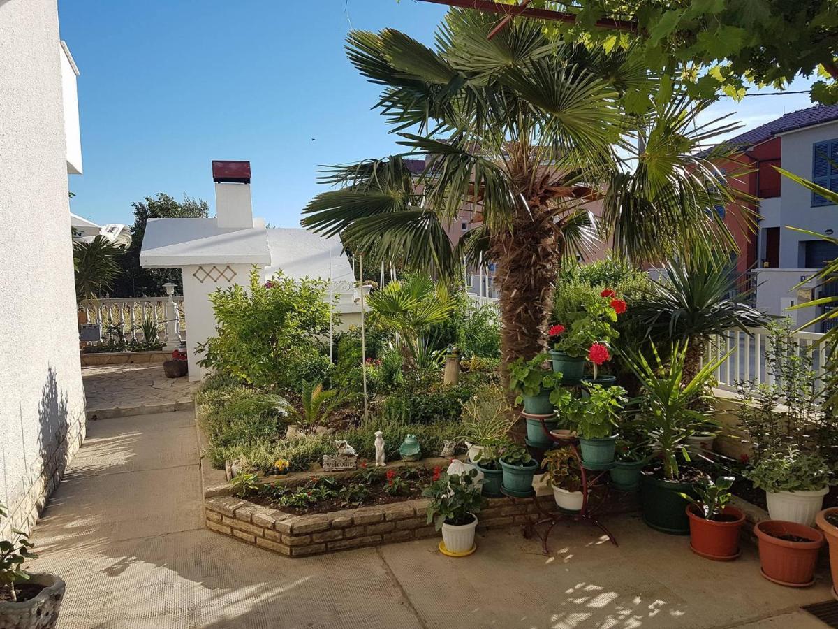 Apartmani Slavica Biograd Na Moru Εξωτερικό φωτογραφία