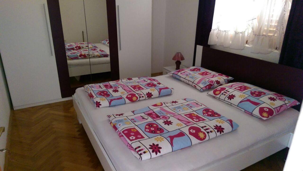 Apartmani Slavica Biograd Na Moru Εξωτερικό φωτογραφία