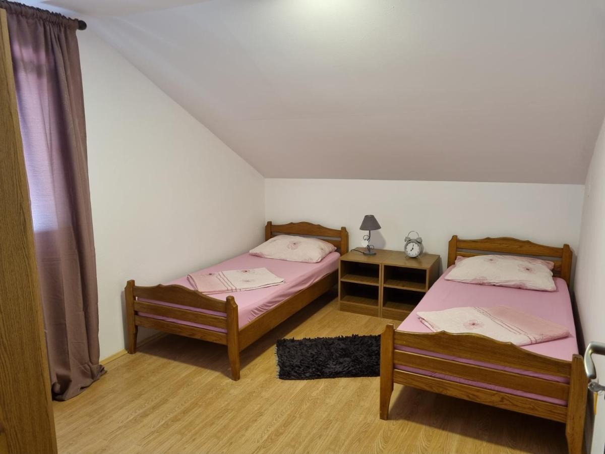 Apartmani Slavica Biograd Na Moru Εξωτερικό φωτογραφία
