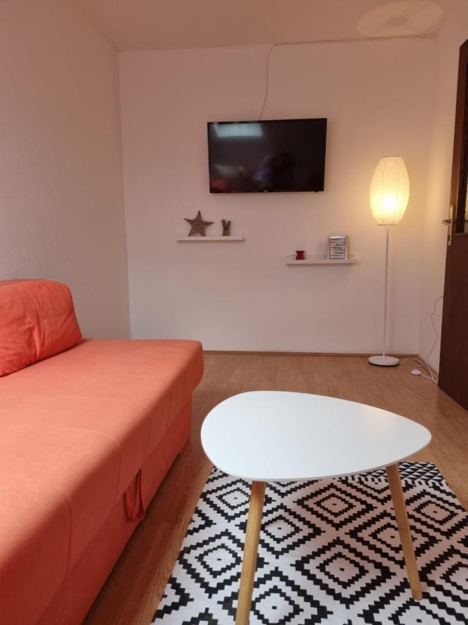 Apartmani Slavica Biograd Na Moru Εξωτερικό φωτογραφία